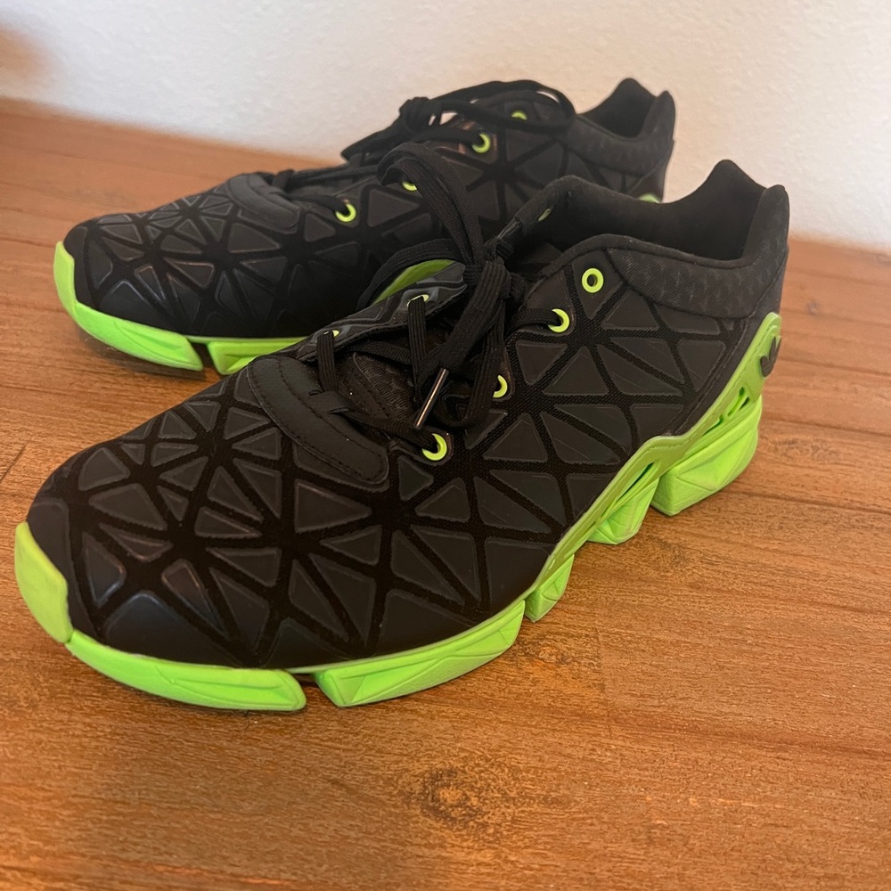 Rare -Adidas H-ZXZ Lite - Black & Lime Green - Size 10